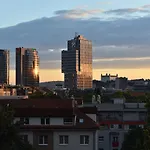 Hotel Apollo Pressburg