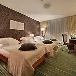 Apollo Hotel Pressburg