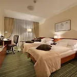 Hotel Apollo Pressburg