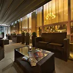 Hotel Apollo 4*