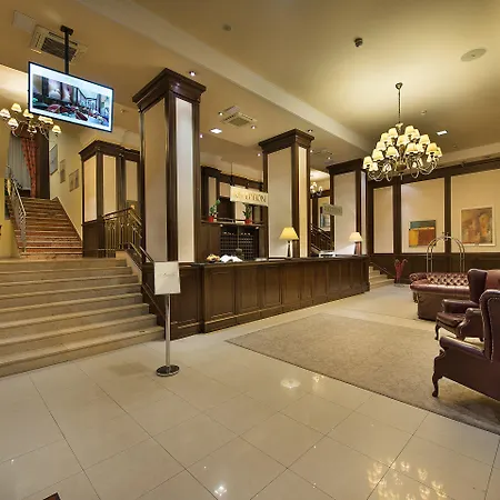 Apollo 4* ברטיסלאבה