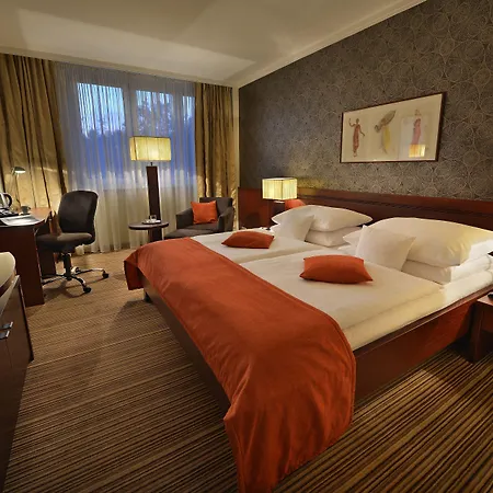 Hotel Apollo Pressburg