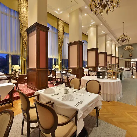 Apollo Otel 4*
