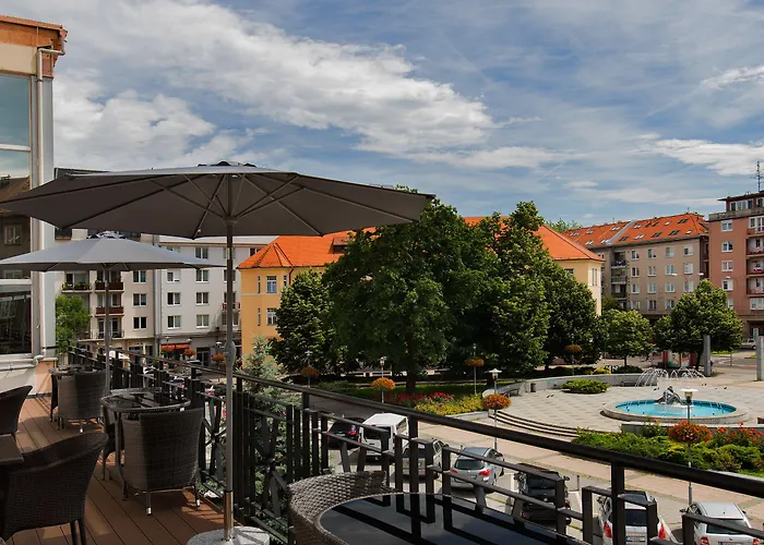 Apollo 4* Bratislava